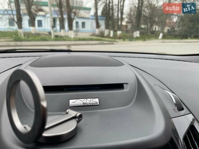 Білий Форд Ескейп, об'ємом двигуна 2 л та пробігом 142 тис. км за 11700 $, фото 18 на Automoto.ua