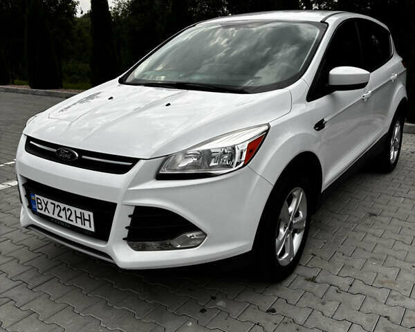 Білий Форд Ескейп, об'ємом двигуна 1.6 л та пробігом 195 тис. км за 11000 $, фото 2 на Automoto.ua