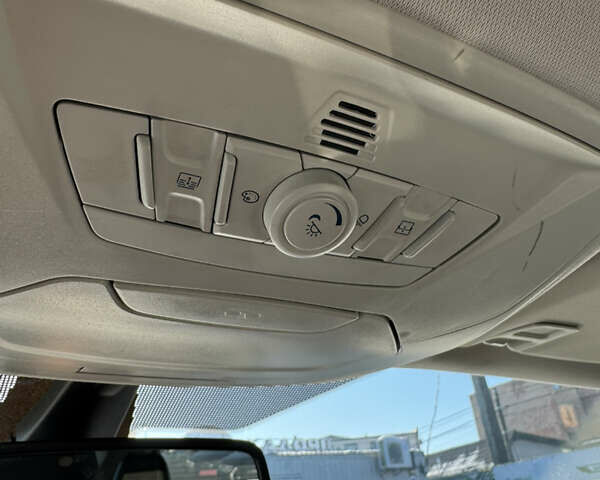 Білий Форд Ескейп, об'ємом двигуна 2 л та пробігом 173 тис. км за 12999 $, фото 43 на Automoto.ua