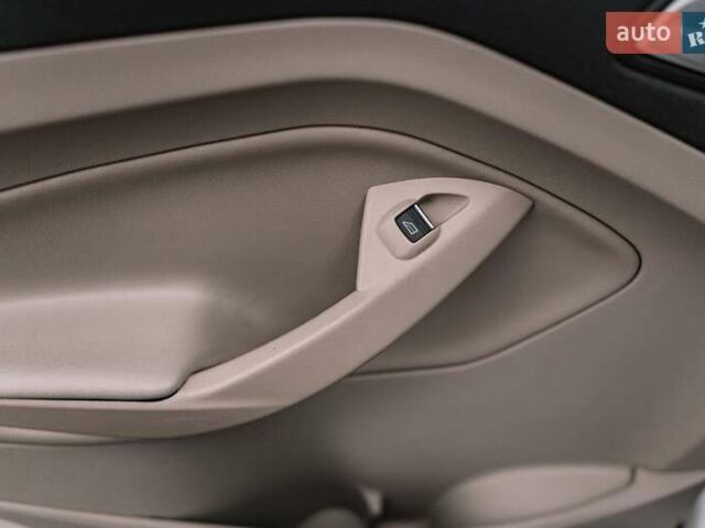 Белый Форд Эскейп, объемом двигателя 2 л и пробегом 167 тыс. км за 12200 $, фото 70 на Automoto.ua