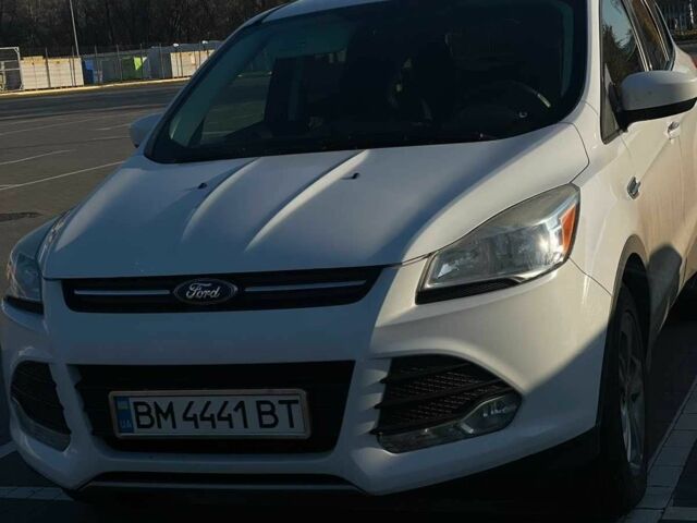 Белый Форд Эскейп, объемом двигателя 1.6 л и пробегом 207 тыс. км за 10000 $, фото 5 на Automoto.ua