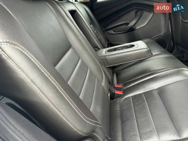 Белый Форд Эскейп, объемом двигателя 2 л и пробегом 145 тыс. км за 11650 $, фото 45 на Automoto.ua