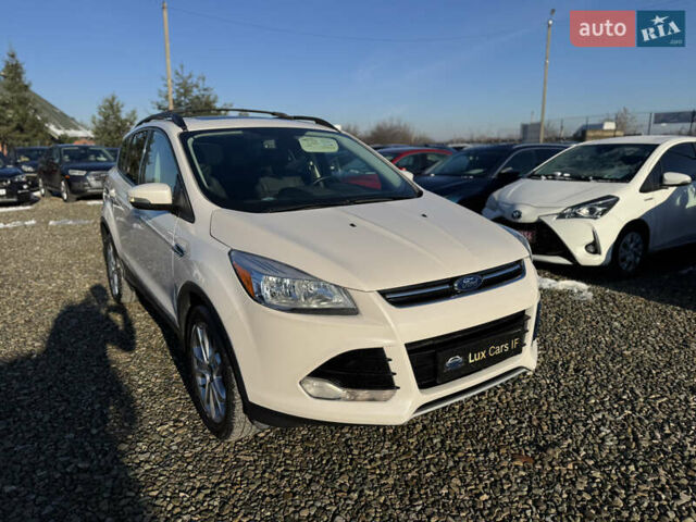Білий Форд Ескейп, об'ємом двигуна 2 л та пробігом 173 тис. км за 12999 $, фото 2 на Automoto.ua