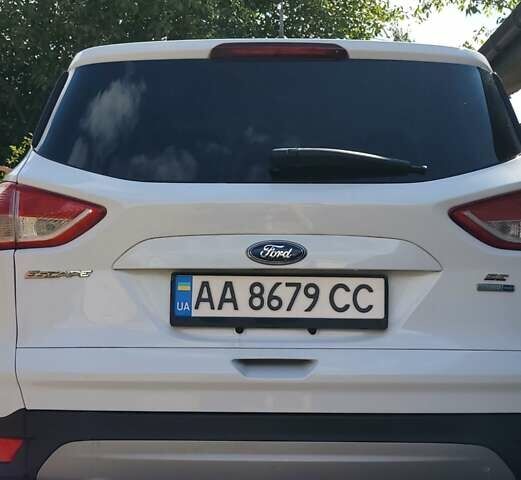 Білий Форд Ескейп, об'ємом двигуна 1.6 л та пробігом 195 тис. км за 10200 $, фото 3 на Automoto.ua