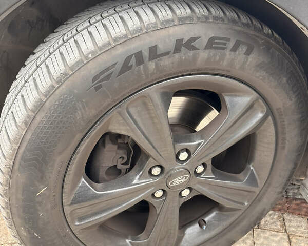 Білий Форд Ескейп, об'ємом двигуна 2 л та пробігом 293 тис. км за 8400 $, фото 11 на Automoto.ua