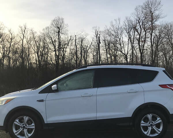 Білий Форд Ескейп, об'ємом двигуна 1.6 л та пробігом 247 тис. км за 10500 $, фото 7 на Automoto.ua