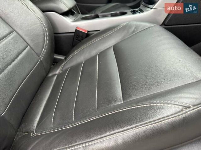 Белый Форд Эскейп, объемом двигателя 2 л и пробегом 145 тыс. км за 11650 $, фото 51 на Automoto.ua