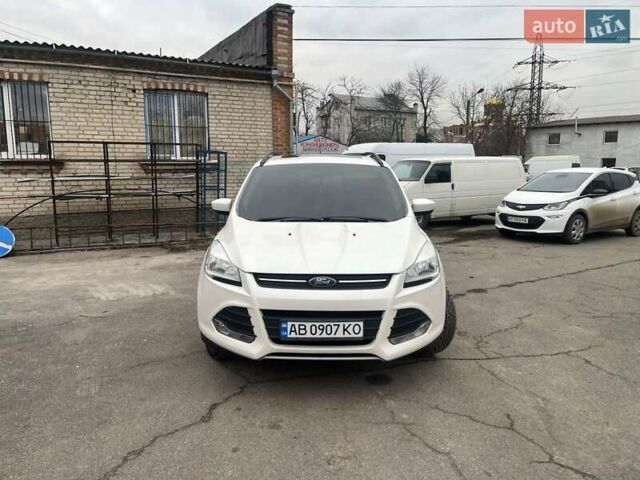 Білий Форд Ескейп, об'ємом двигуна 1.6 л та пробігом 160 тис. км за 9250 $, фото 1 на Automoto.ua