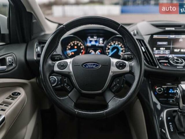 Белый Форд Эскейп, объемом двигателя 2 л и пробегом 167 тыс. км за 12200 $, фото 39 на Automoto.ua