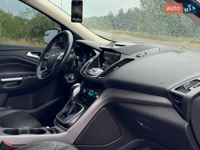 Белый Форд Эскейп, объемом двигателя 2 л и пробегом 145 тыс. км за 11650 $, фото 48 на Automoto.ua