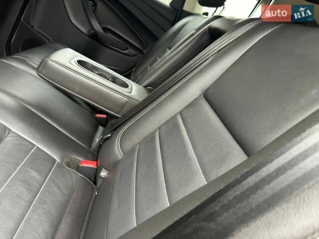 Белый Форд Эскейп, объемом двигателя 2 л и пробегом 145 тыс. км за 11650 $, фото 37 на Automoto.ua