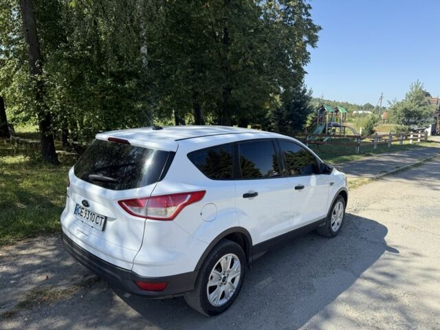 Белый Форд Эскейп, объемом двигателя 2.5 л и пробегом 167 тыс. км за 8250 $, фото 3 на Automoto.ua
