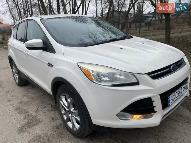 Белый Форд Эскейп, объемом двигателя 2 л и пробегом 190 тыс. км за 11700 $, фото 7 на Automoto.ua