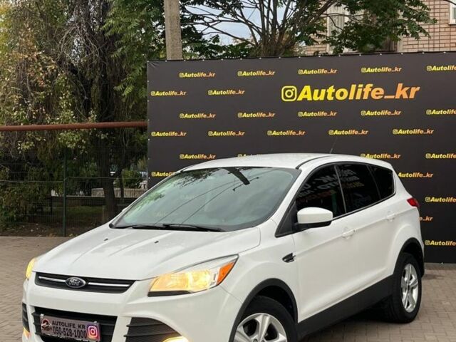 Белый Форд Эскейп, объемом двигателя 1.6 л и пробегом 163 тыс. км за 9800 $, фото 2 на Automoto.ua