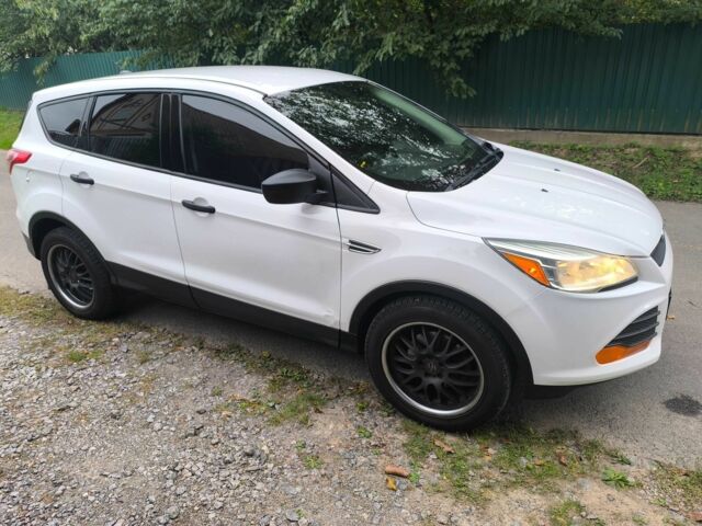 Білий Форд Ескейп, об'ємом двигуна 2.5 л та пробігом 200 тис. км за 10500 $, фото 3 на Automoto.ua