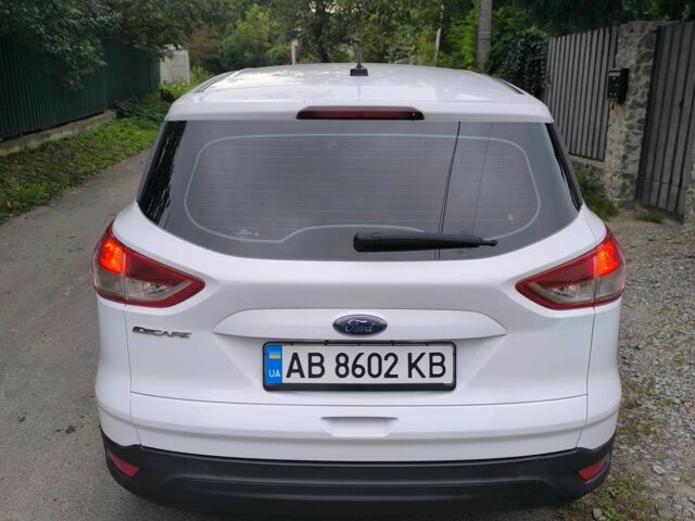 Білий Форд Ескейп, об'ємом двигуна 2.5 л та пробігом 200 тис. км за 10500 $, фото 14 на Automoto.ua
