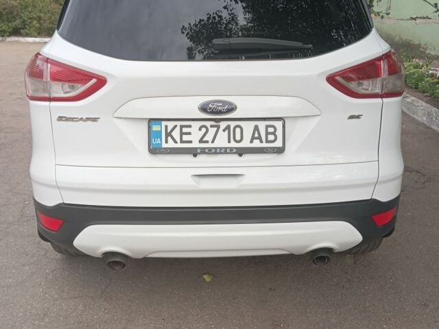 Білий Форд Ескейп, об'ємом двигуна 2.5 л та пробігом 160 тис. км за 13000 $, фото 3 на Automoto.ua