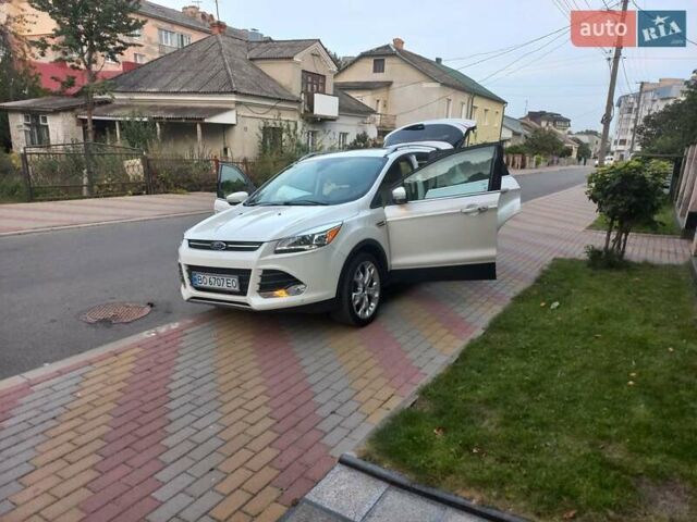 Білий Форд Ескейп, об'ємом двигуна 2 л та пробігом 194 тис. км за 13300 $, фото 12 на Automoto.ua