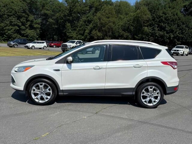 Белый Форд Эскейп, объемом двигателя 2 л и пробегом 87 тыс. км за 5400 $, фото 3 на Automoto.ua