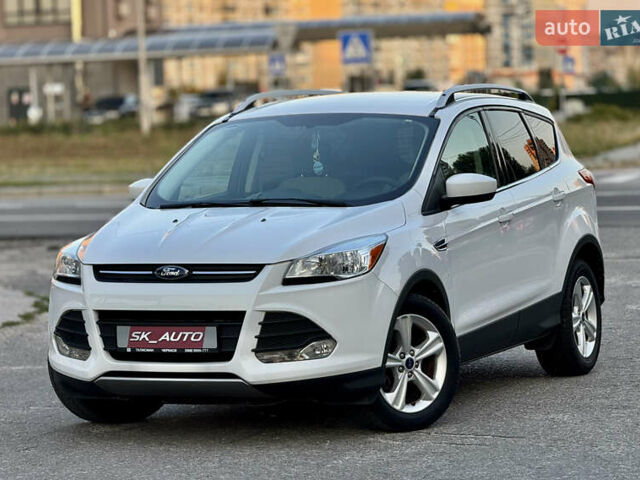Белый Форд Эскейп, объемом двигателя 1.6 л и пробегом 212 тыс. км за 10700 $, фото 48 на Automoto.ua
