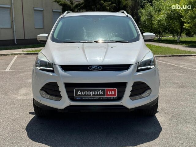 Белый Форд Эскейп, объемом двигателя 2 л и пробегом 150 тыс. км за 13990 $, фото 7 на Automoto.ua