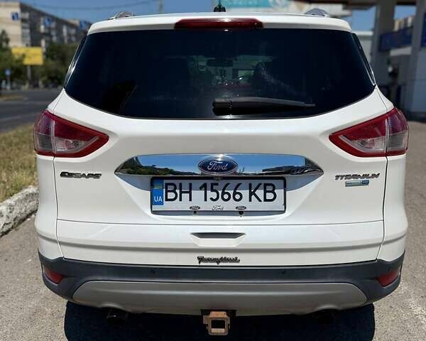 Белый Форд Эскейп, объемом двигателя 2 л и пробегом 148 тыс. км за 11500 $, фото 4 на Automoto.ua