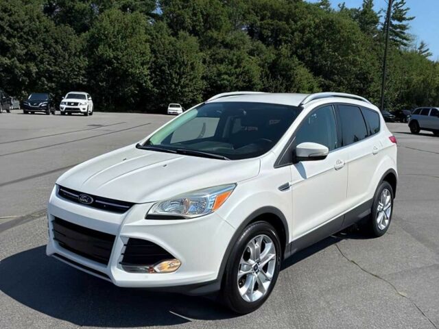 Белый Форд Эскейп, объемом двигателя 2 л и пробегом 87 тыс. км за 5400 $, фото 2 на Automoto.ua