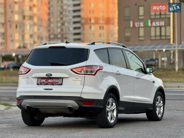 Белый Форд Эскейп, объемом двигателя 1.6 л и пробегом 212 тыс. км за 10700 $, фото 11 на Automoto.ua