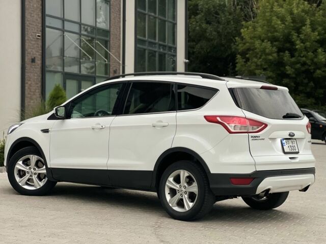 Білий Форд Ескейп, об'ємом двигуна 2 л та пробігом 158 тис. км за 11000 $, фото 5 на Automoto.ua