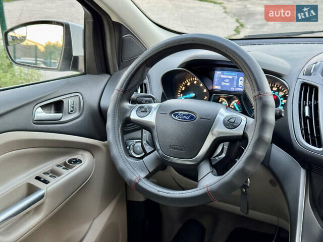 Белый Форд Эскейп, объемом двигателя 1.6 л и пробегом 212 тыс. км за 10700 $, фото 43 на Automoto.ua