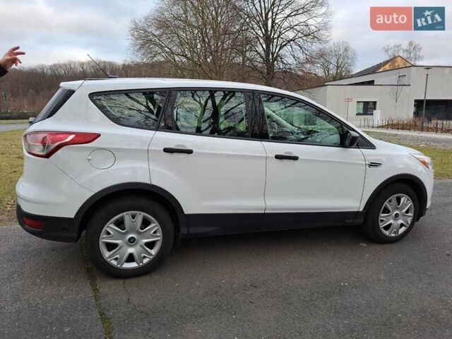 Белый Форд Эскейп, объемом двигателя 2.49 л и пробегом 140 тыс. км за 11000 $, фото 10 на Automoto.ua