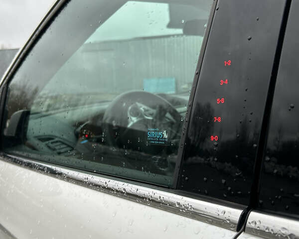 Белый Форд Эскейп, объемом двигателя 1.6 л и пробегом 170 тыс. км за 10350 $, фото 9 на Automoto.ua