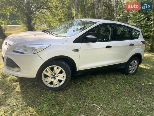 Белый Форд Эскейп, объемом двигателя 2.5 л и пробегом 99 тыс. км за 12800 $, фото 6 на Automoto.ua