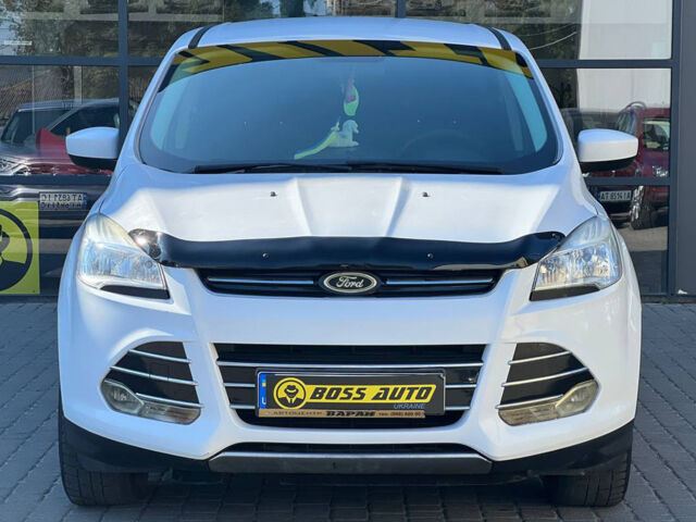 Белый Форд Эскейп, объемом двигателя 2.5 л и пробегом 117 тыс. км за 12000 $, фото 1 на Automoto.ua