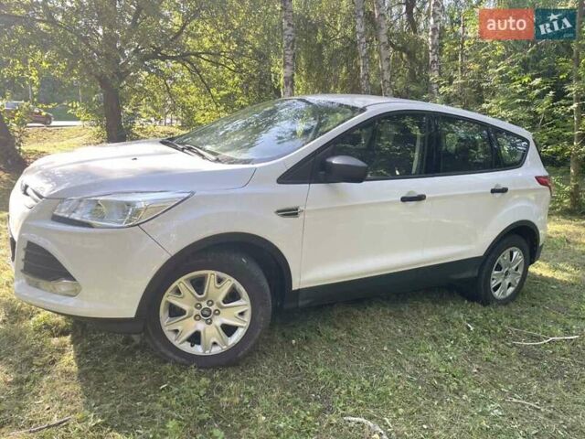 Белый Форд Эскейп, объемом двигателя 2.5 л и пробегом 99 тыс. км за 12800 $, фото 7 на Automoto.ua