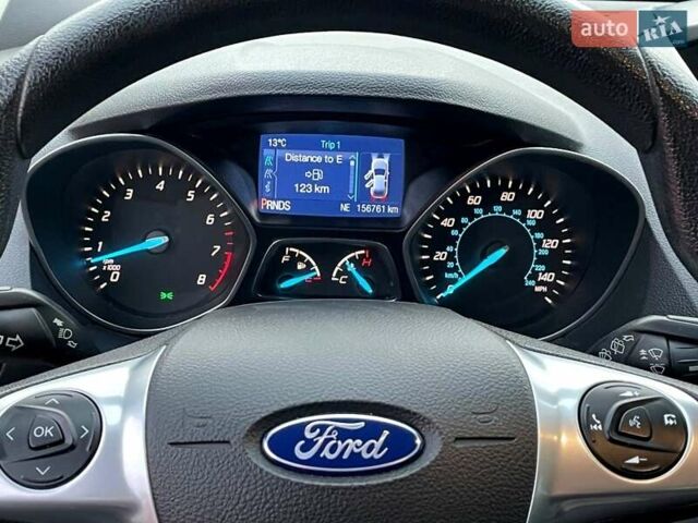 Форд Эскейп 2015 в Киеве на Automoto.ua Белый Форд Эскейп, объемом двигателя 2.5 л и пробегом 156 тыс. км за 10900 $, фото 43 на Automoto.ua