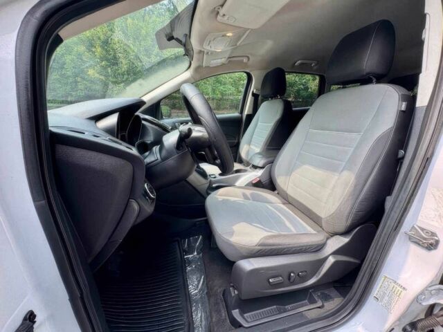 Білий Форд Ескейп, об'ємом двигуна 1.6 л та пробігом 118 тис. км за 6700 $, фото 8 на Automoto.ua