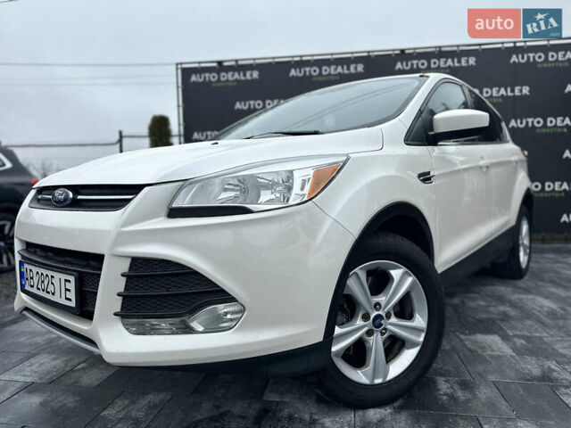 Белый Форд Эскейп, объемом двигателя 2 л и пробегом 183 тыс. км за 11800 $, фото 17 на Automoto.ua