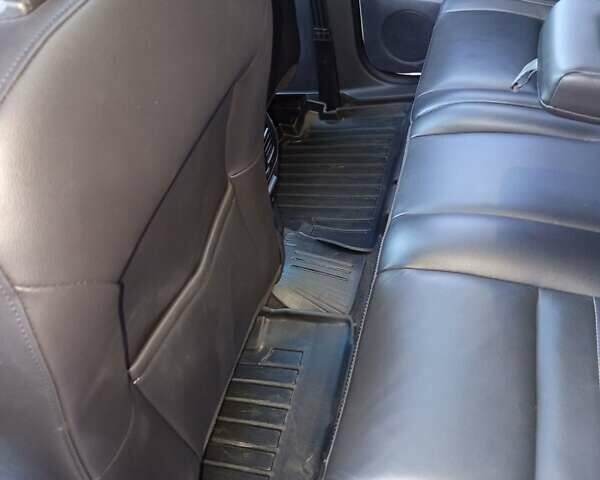 Белый Форд Эскейп, объемом двигателя 2 л и пробегом 130 тыс. км за 13700 $, фото 13 на Automoto.ua