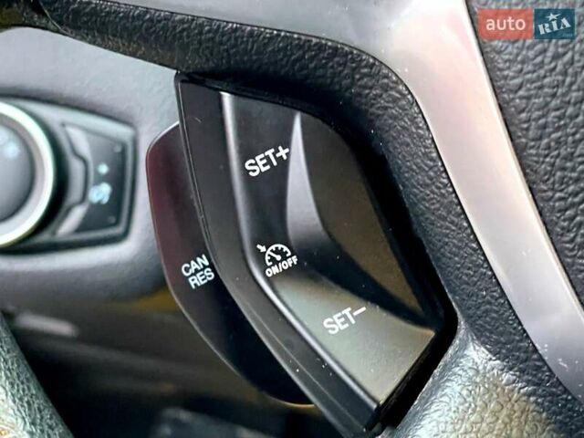 Форд Эскейп 2015 в Киеве на Automoto.ua Белый Форд Эскейп, объемом двигателя 2.5 л и пробегом 156 тыс. км за 10900 $, фото 33 на Automoto.ua