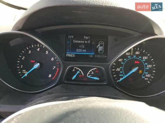 Белый Форд Эскейп, объемом двигателя 2 л и пробегом 125 тыс. км за 12500 $, фото 9 на Automoto.ua