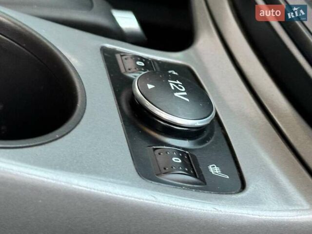 Белый Форд Эскейп, объемом двигателя 2 л и пробегом 140 тыс. км за 11400 $, фото 67 на Automoto.ua