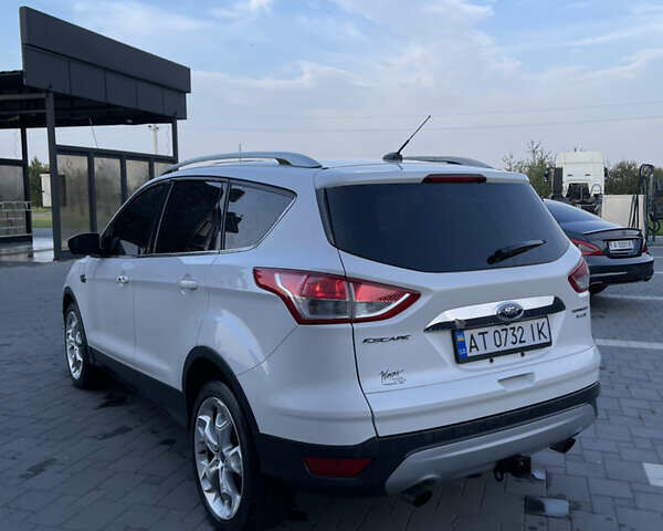 Білий Форд Ескейп, об'ємом двигуна 2 л та пробігом 149 тис. км за 12600 $, фото 5 на Automoto.ua