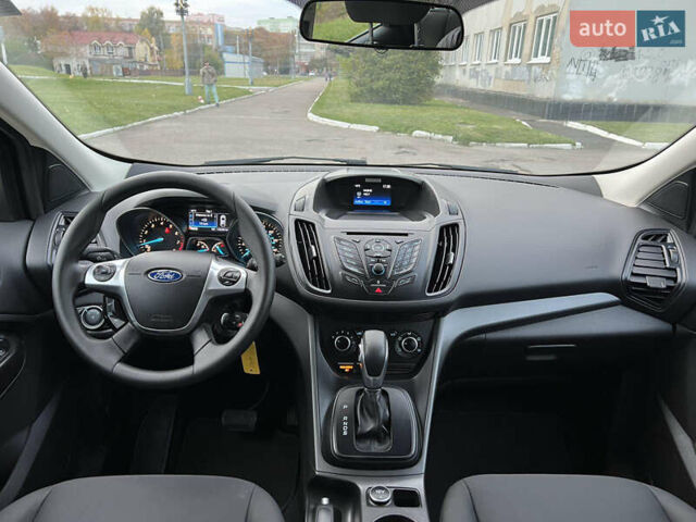 Форд Эскейп 2016 в Жмеренке на Automoto.ua Белый Форд Эскейп, объемом двигателя 2.5 л и пробегом 149 тыс. км за 10980 $, фото 31 на Automoto.ua