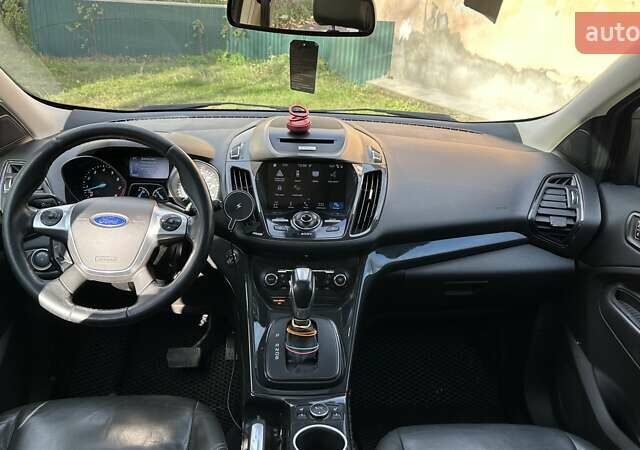 Форд Ескейп 2016 у Івано-Франківську на Automoto.ua Білий Форд Ескейп, об'ємом двигуна 2 л та пробігом 130 тис. км за 12000 $, фото 33 на Automoto.ua