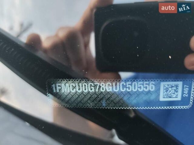 Белый Форд Эскейп, объемом двигателя 2.49 л и пробегом 209 тыс. км за 10500 $, фото 4 на Automoto.ua