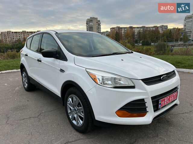 Форд Эскейп 2016 в Жмеренке на Automoto.ua Белый Форд Эскейп, объемом двигателя 2.5 л и пробегом 149 тыс. км за 10980 $, фото 12 на Automoto.ua