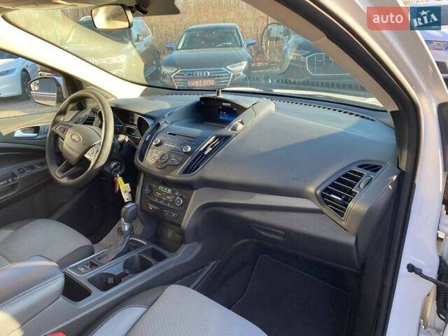 Білий Форд Ескейп, об'ємом двигуна 1.5 л та пробігом 210 тис. км за 11400 $, фото 8 на Automoto.ua