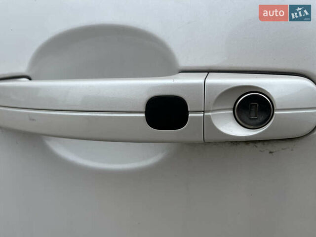 Белый Форд Эскейп, объемом двигателя 1.5 л и пробегом 167 тыс. км за 13350 $, фото 10 на Automoto.ua