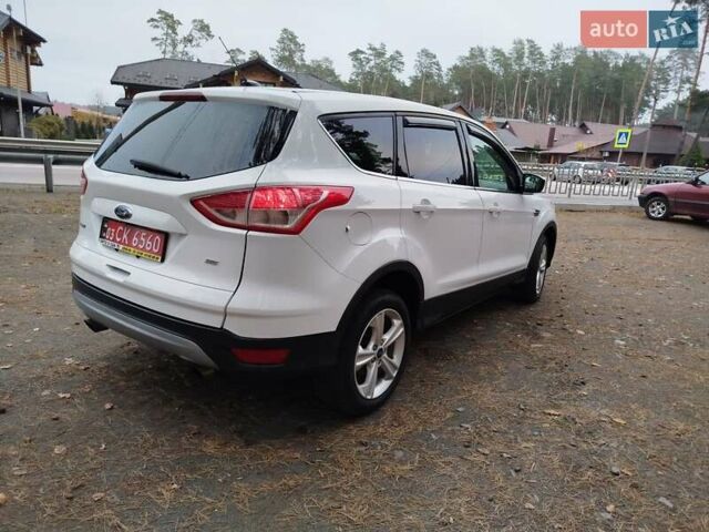 Білий Форд Ескейп, об'ємом двигуна 1.6 л та пробігом 246 тис. км за 9850 $, фото 6 на Automoto.ua